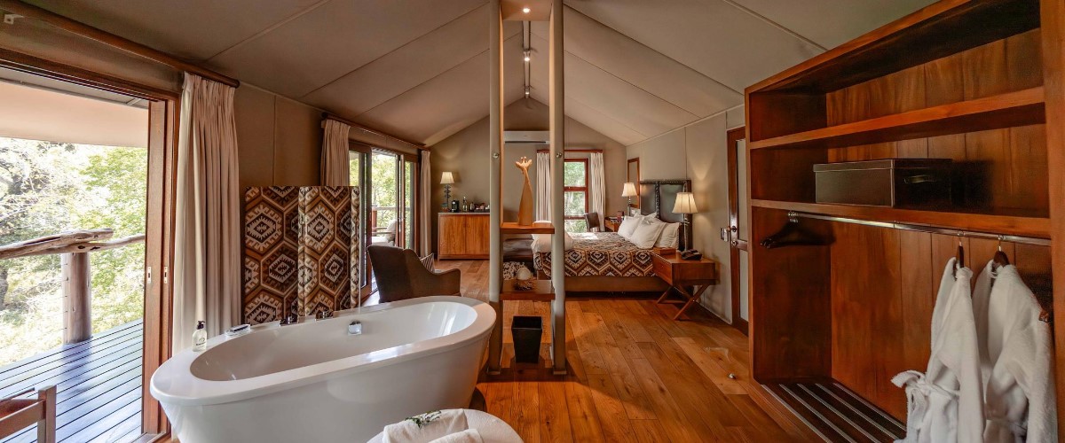 Kapama Buffalo Camp en suite Bathroom