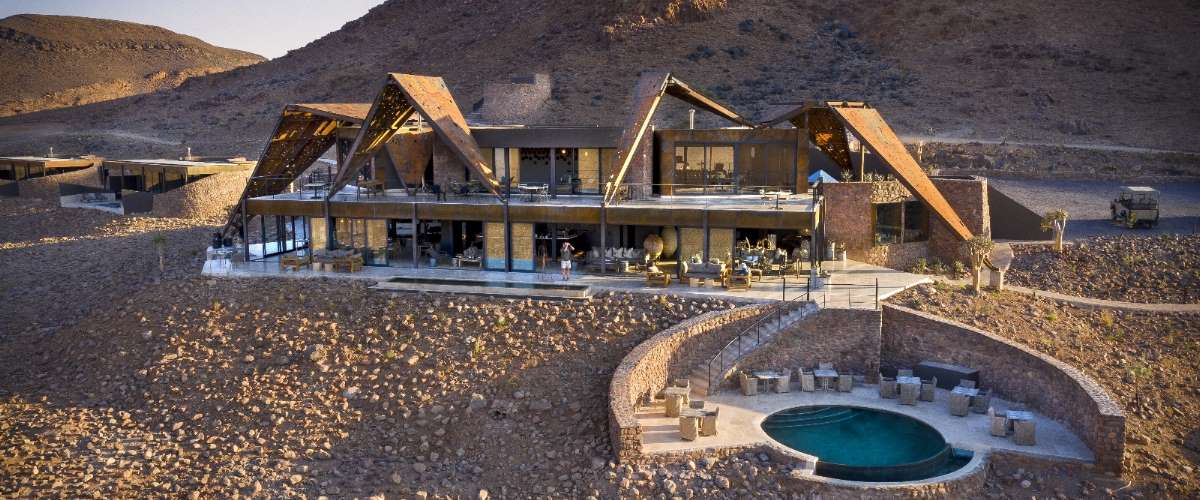 Sossusvlei Desert Lodge setting