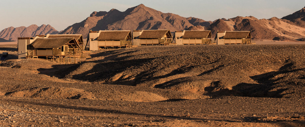 Wilderness Kul;ala Desert Lodge setting
